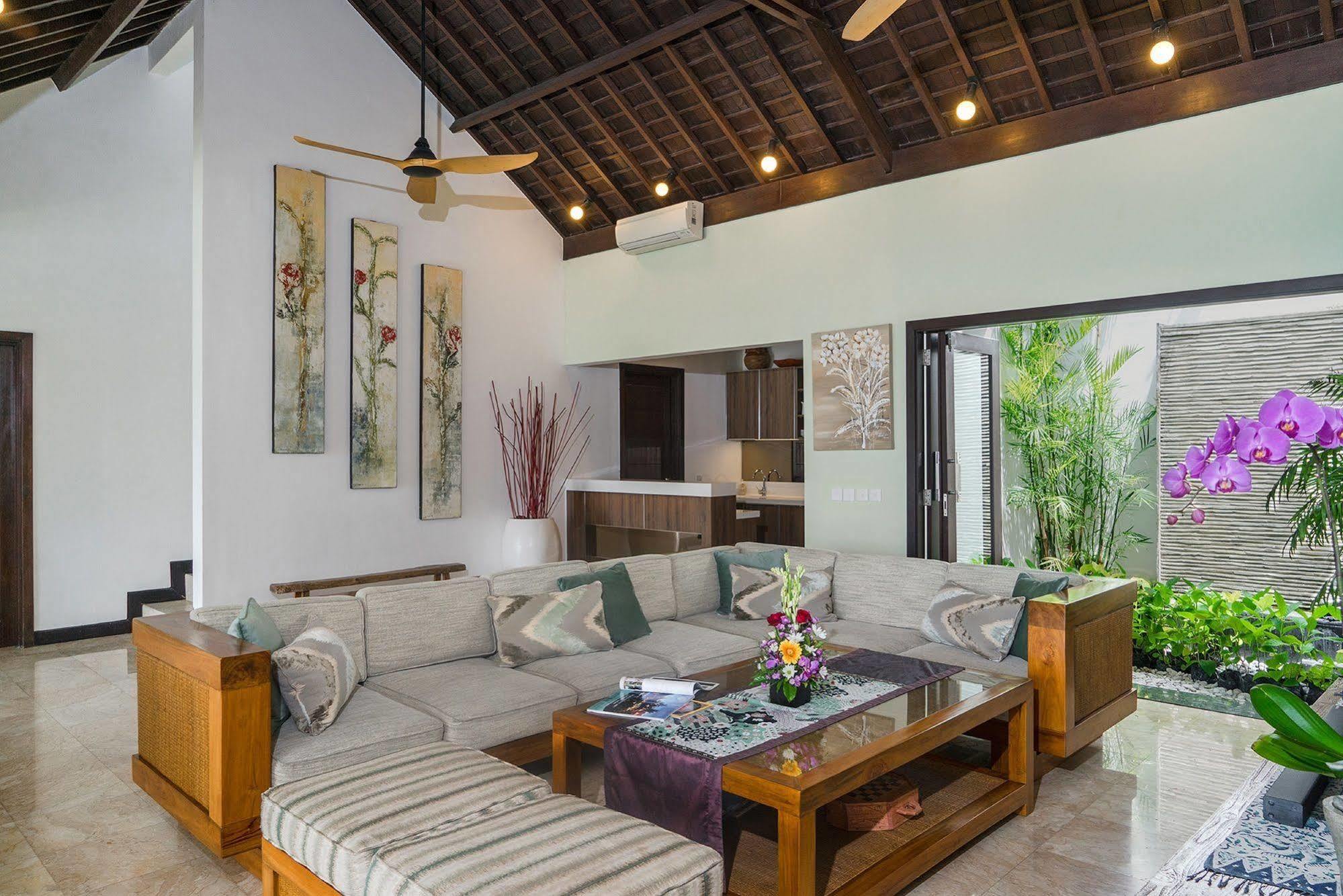 Benoa Bay Villas By Premier Hospitality Asia Нуса-Дуа Экстерьер фото
